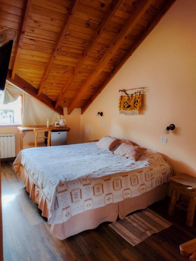 Hotel Y Cabanas Casa De Piedra Trevelín Екстериор снимка