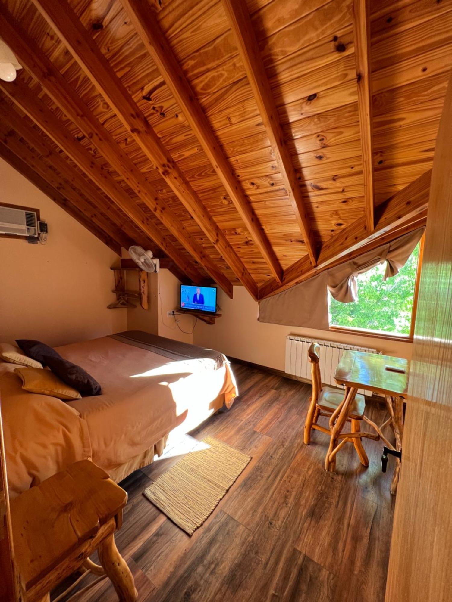 Hotel Y Cabanas Casa De Piedra Trevelín Екстериор снимка